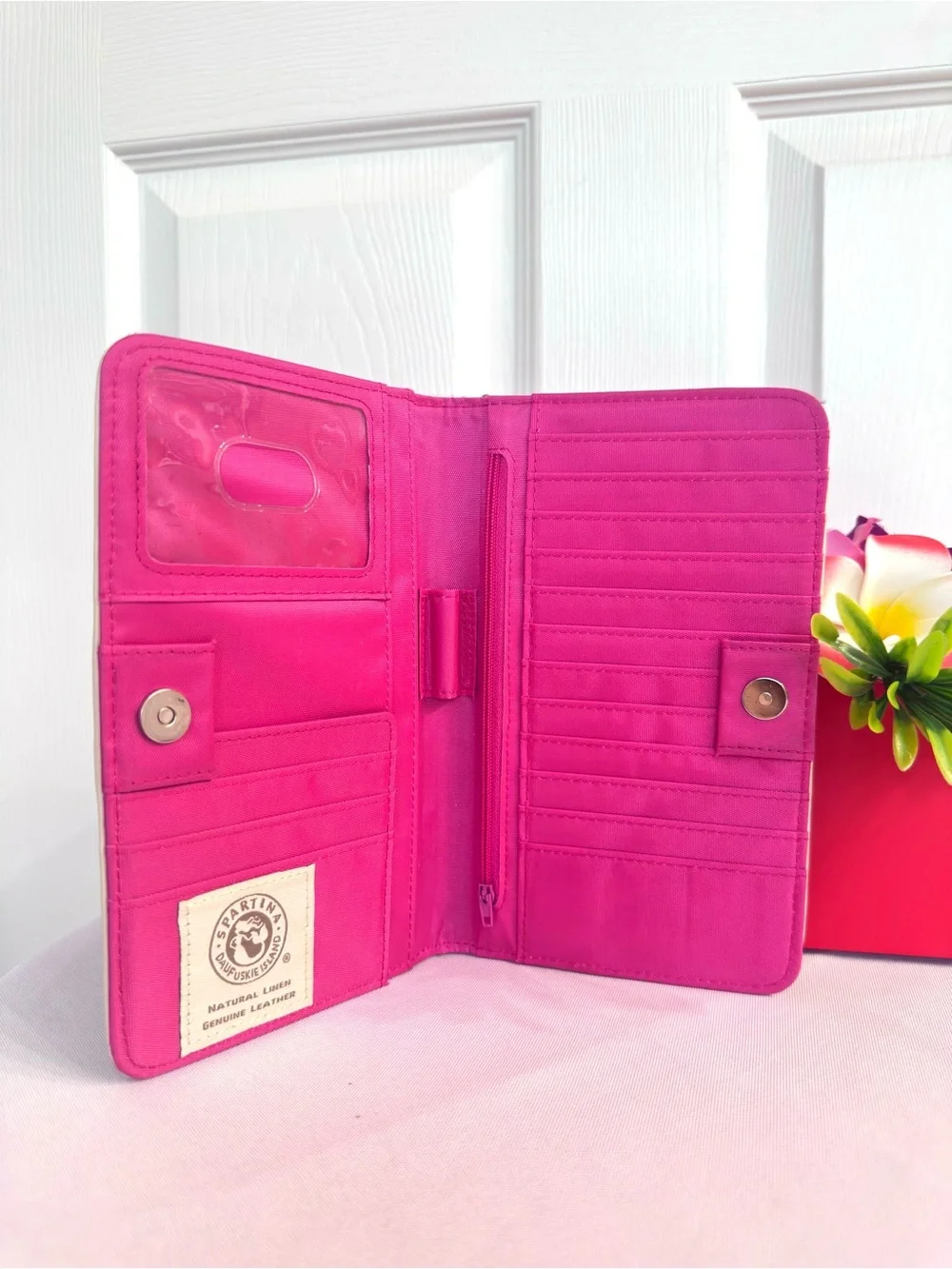 SPARTINA ~ Geometric Pattern Wallet in Black, Cream and Pink w/Back Coin Slot